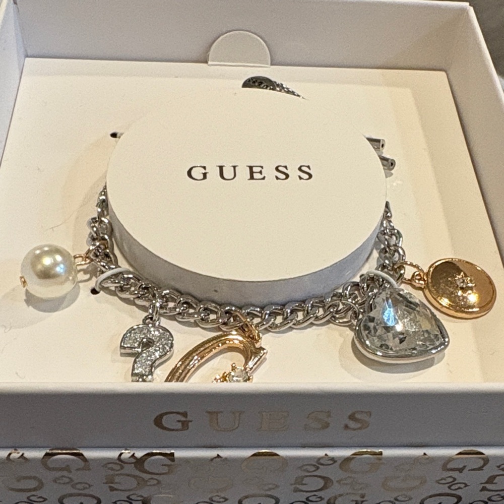 GUESS Two-Tone Charm Bracelet with Pearl and Heart